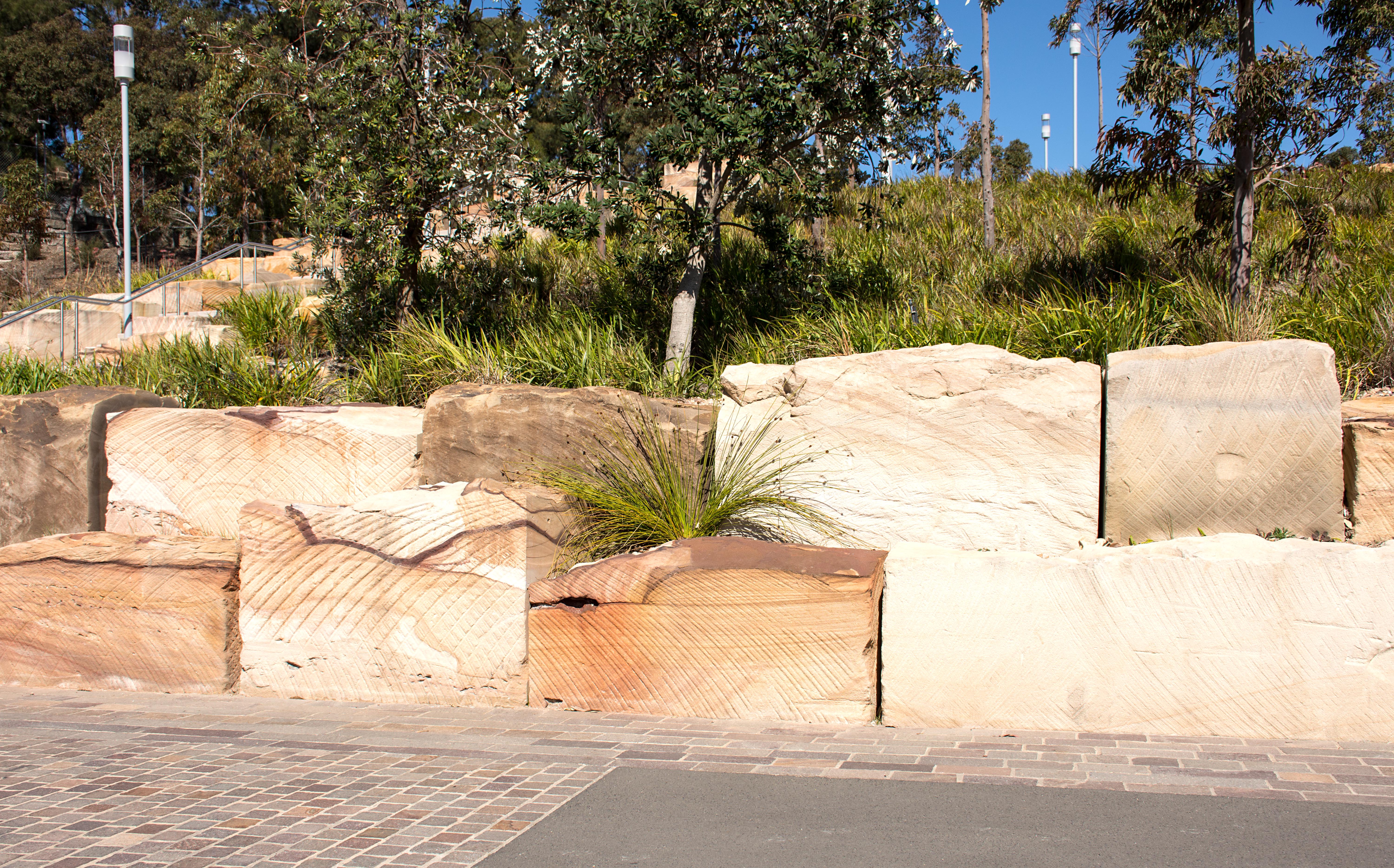 A Walkway from Sydney to Darling Harbour